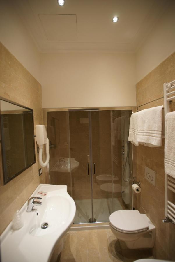 Vaticano Royal Suite Guest House Rome Exterior photo